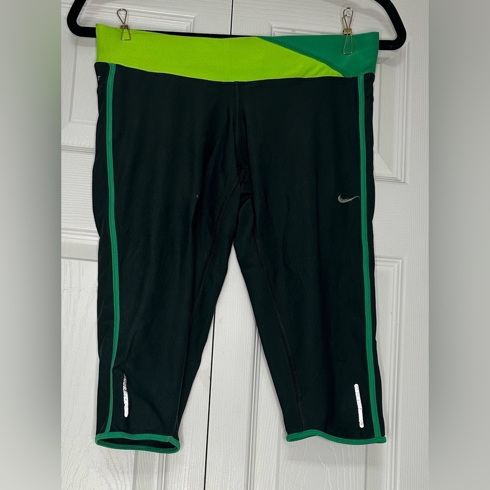 Nike Dri Fit‎ Cropped Leggings